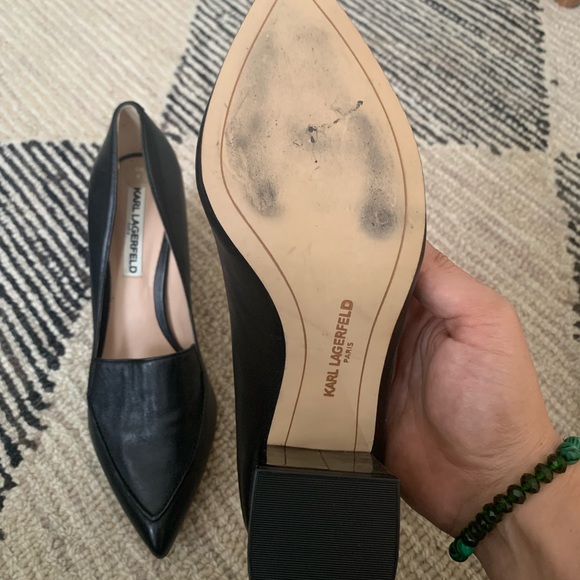 Karl Lagerfeld Black Leather pump with chunky patent leather heel - Picture 3 of 4